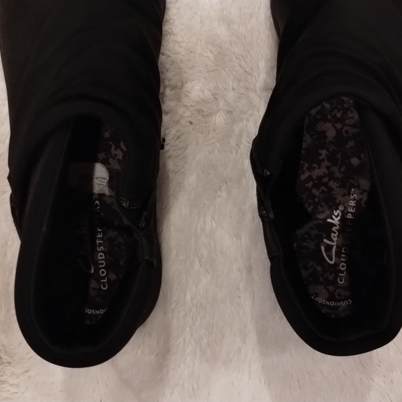 Cloudsteppers By Clarks Womens Black Ankle Boots Size 9 Cushion Bootie - Picture 7 of 13